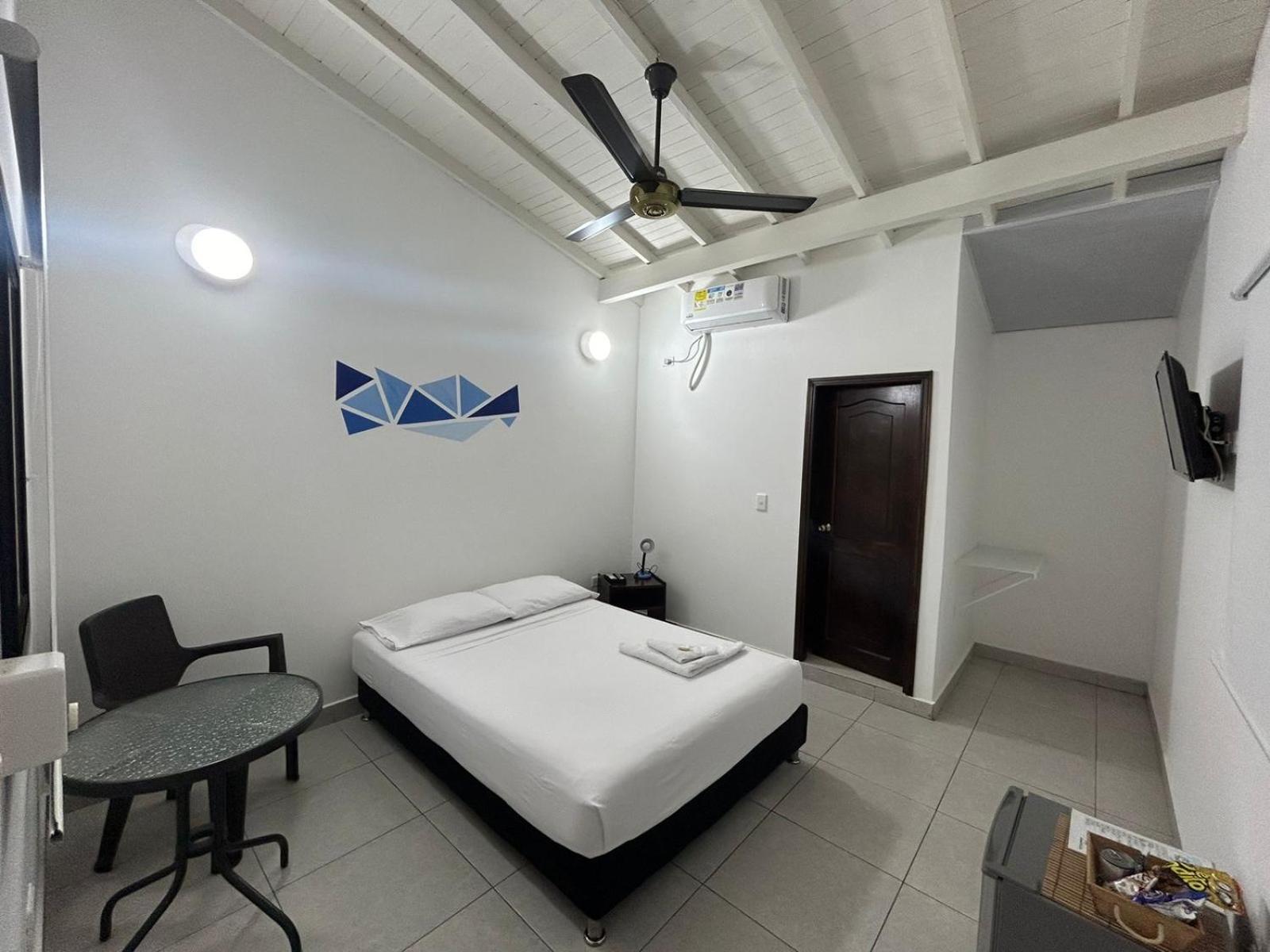 Hotel Puerto Azul Puerto Berrio المظهر الخارجي الصورة
